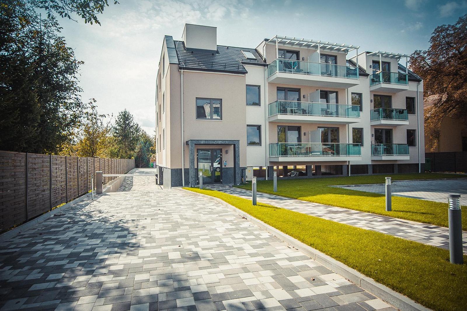 Onyx Luxury Aparthotel Sárvár Eksteriør bilde